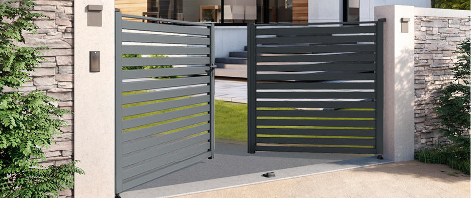 portail-battant-barreaux-horizontaux-936